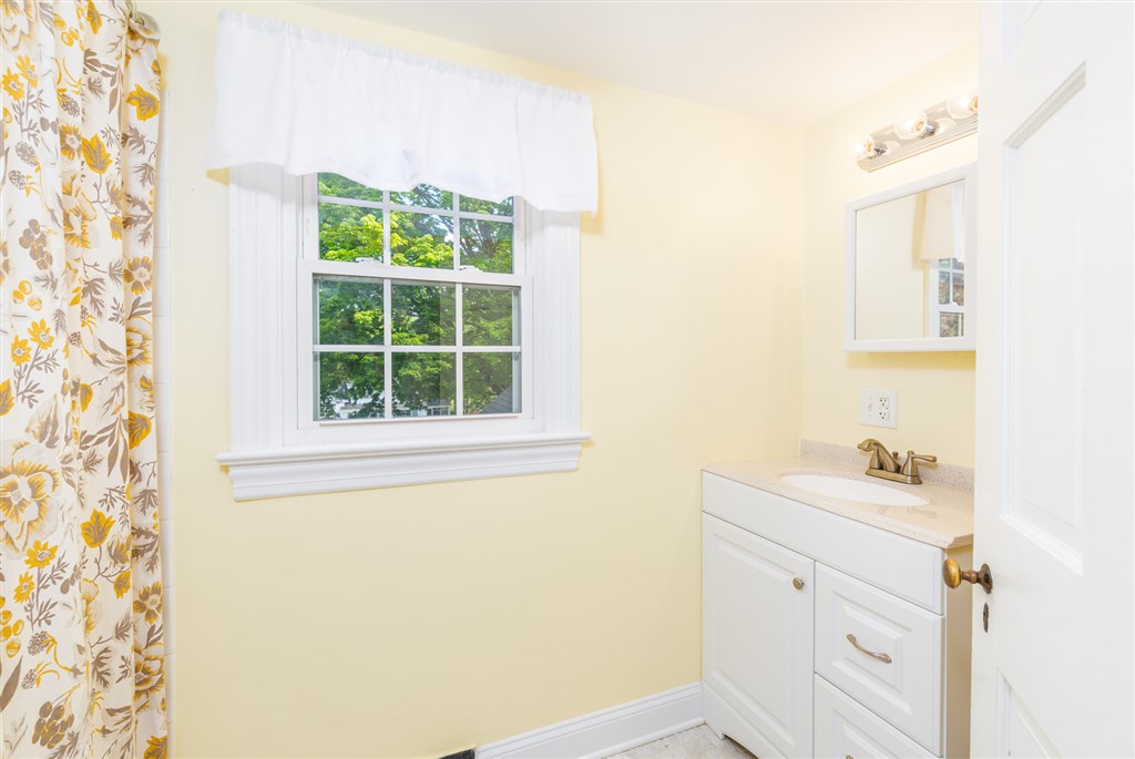 1060 Lyndhurst Road Waynesboro, VA 22980 - Photo 25 of 30 Gallery Image 25