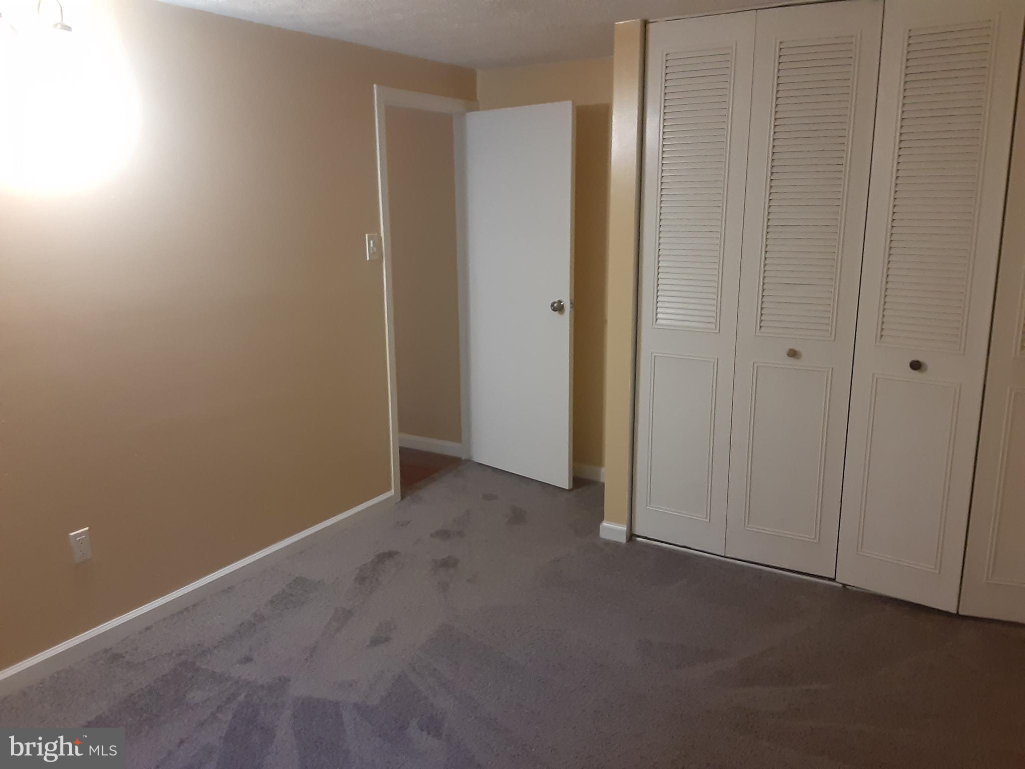 4803 Hawksbury Road Baltimore, MD 21208 - Photo 4 of 19