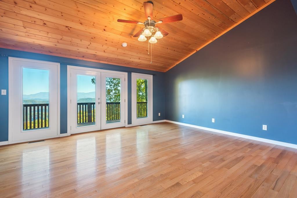 706 Shell Mountain Road Sevierville, TN 37876 - Photo 9 of 32 Gallery Image 9