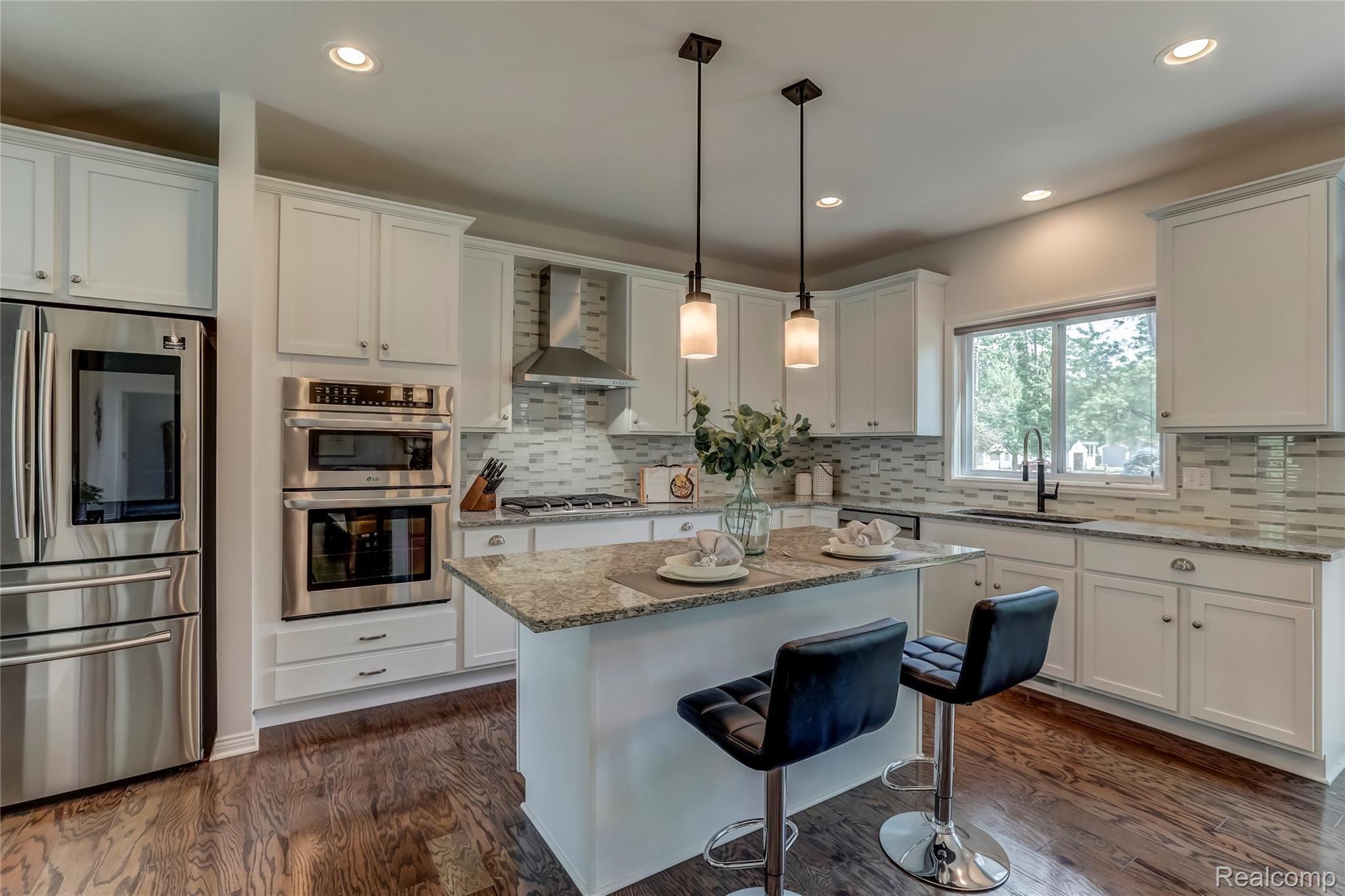 403 1st Street Rochester, MI 48307 - Photo 17 of 40 403 1st Street, Rochester, MI-17.jpg-FULL
