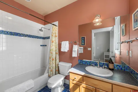 a view of a room with a washing machine