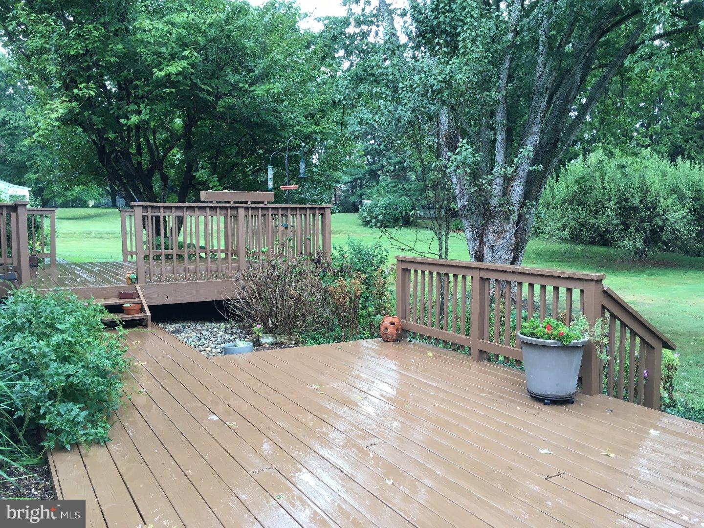 721 Fawn Road Newark, DE 19711 - Photo 18 of 20 Deck