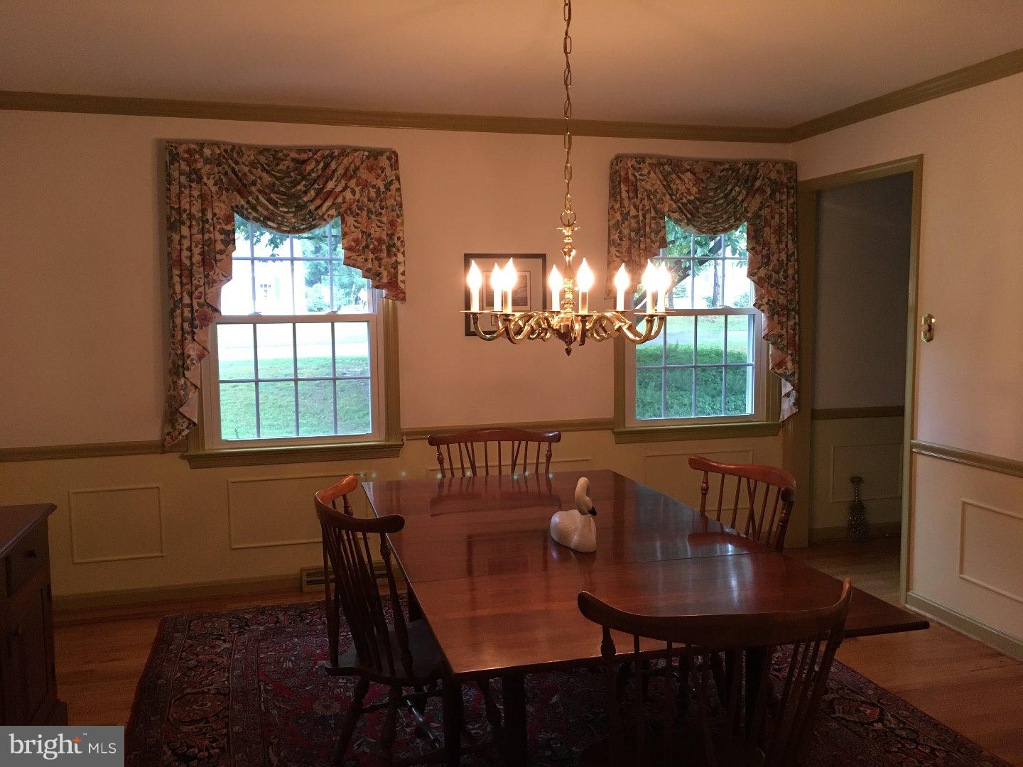 721 Fawn Road Newark, DE 19711 - Photo 6 of 20 Dining Room