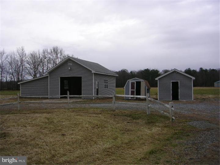 524 Lords Corner Road Felton, DE 19943 - Photo 3 of 15 Gallery Image 3