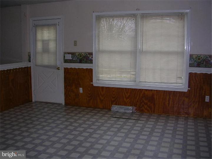 524 Lords Corner Road Felton, DE 19943 - Photo 5 of 15 Breakfast Room