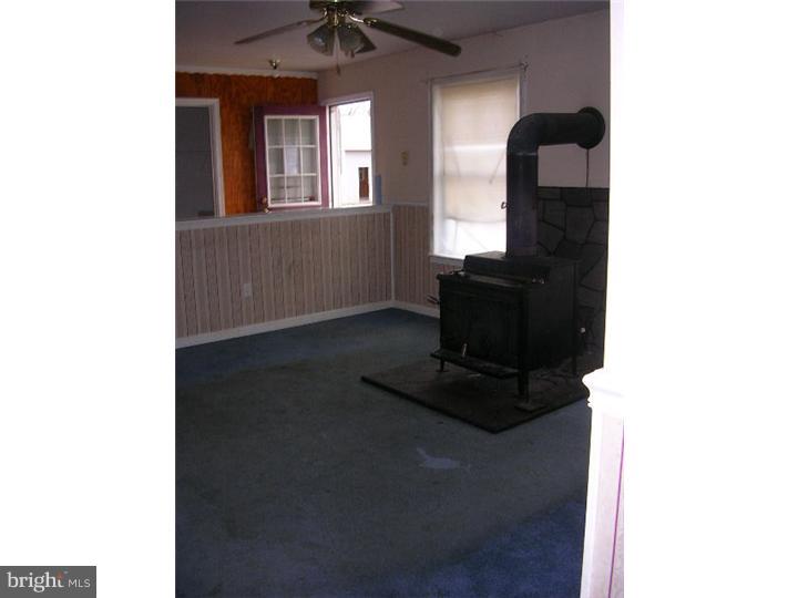 524 Lords Corner Road Felton, DE 19943 - Photo 10 of 15 Living Room