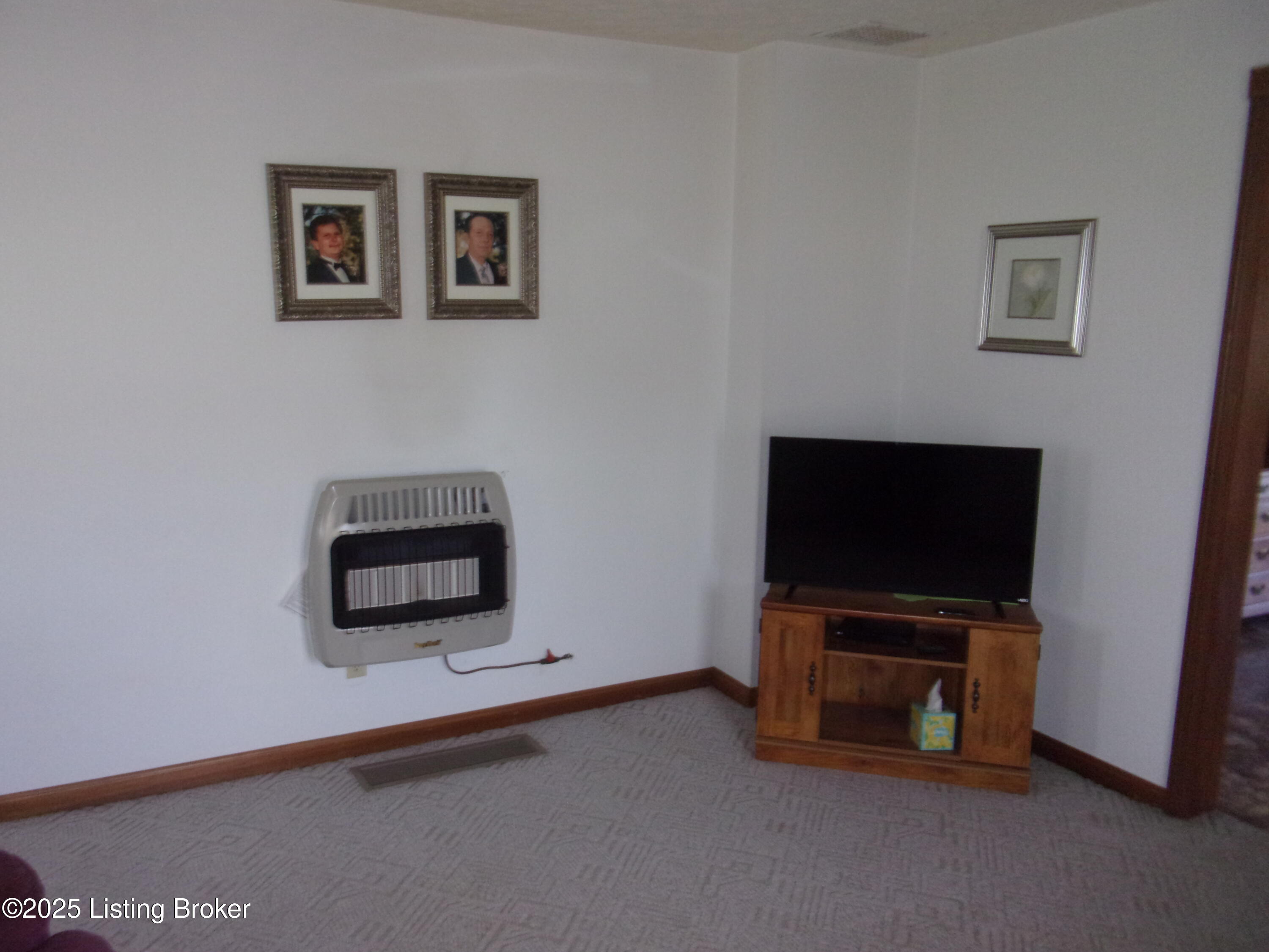 97 Old Tunnell Mill Road Chaplin, KY 40012 - Photo 20 of 33 101_6499