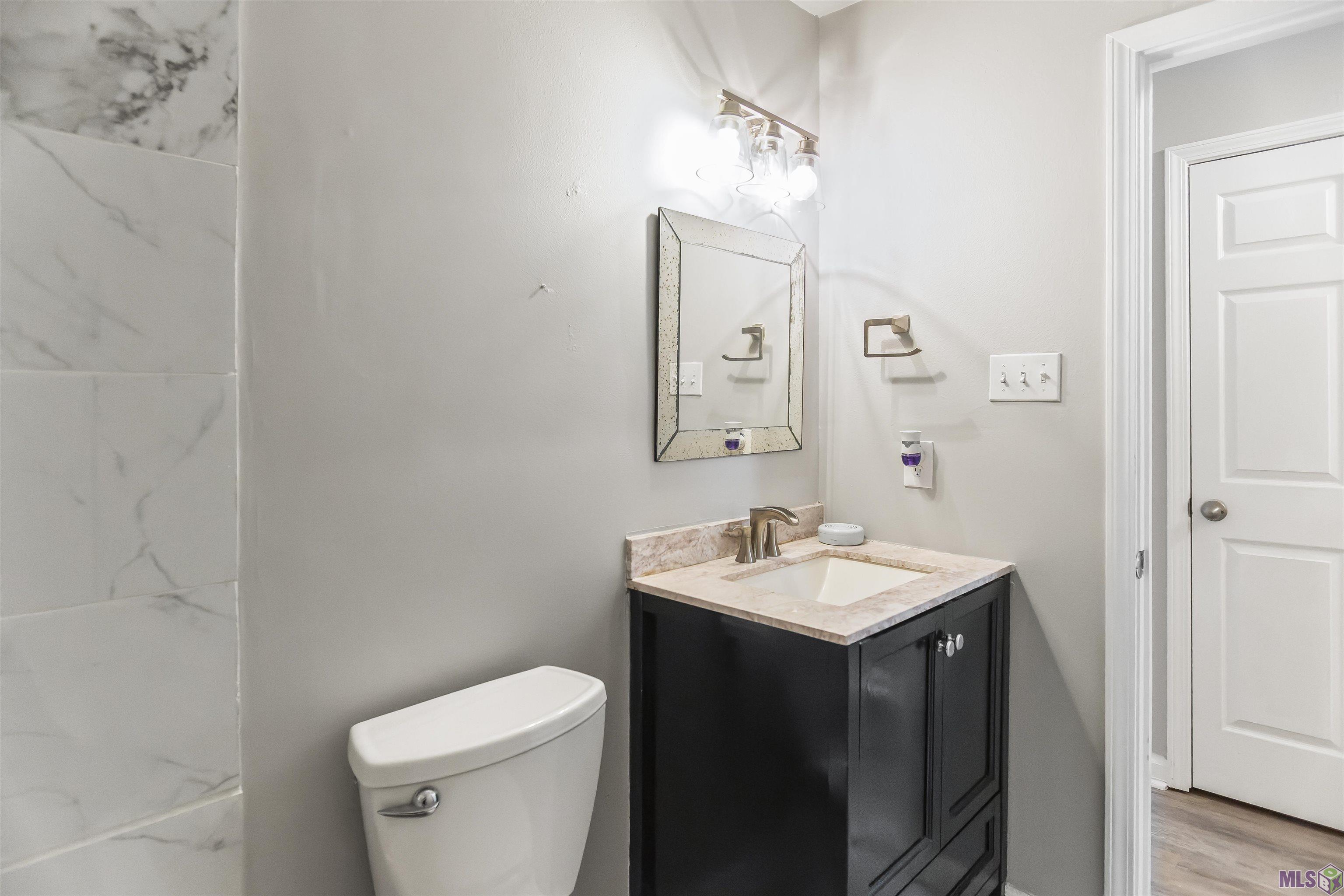 3134 Montreal Drive Baton Rouge, LA 70819 - Photo 29 of 50 Secondary Bathroom
