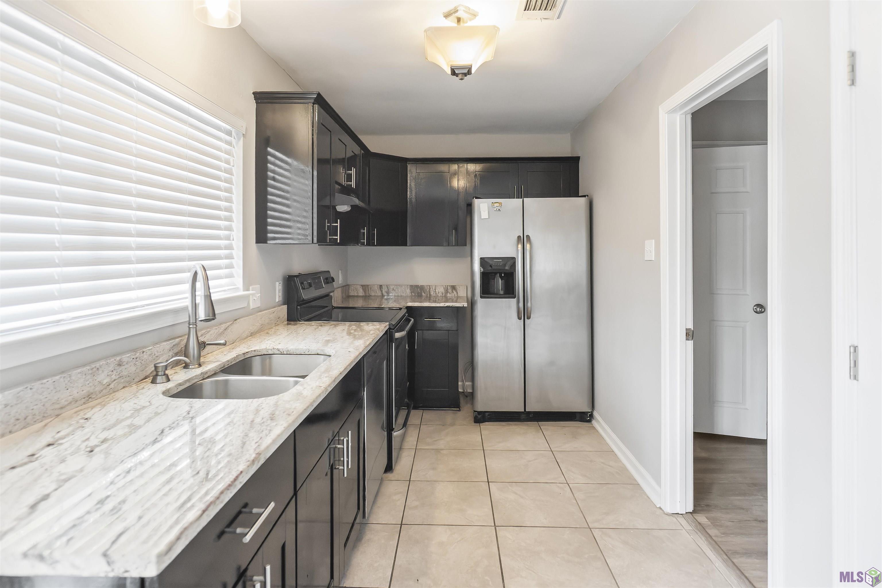3134 Montreal Drive Baton Rouge, LA 70819 - Photo 7 of 50