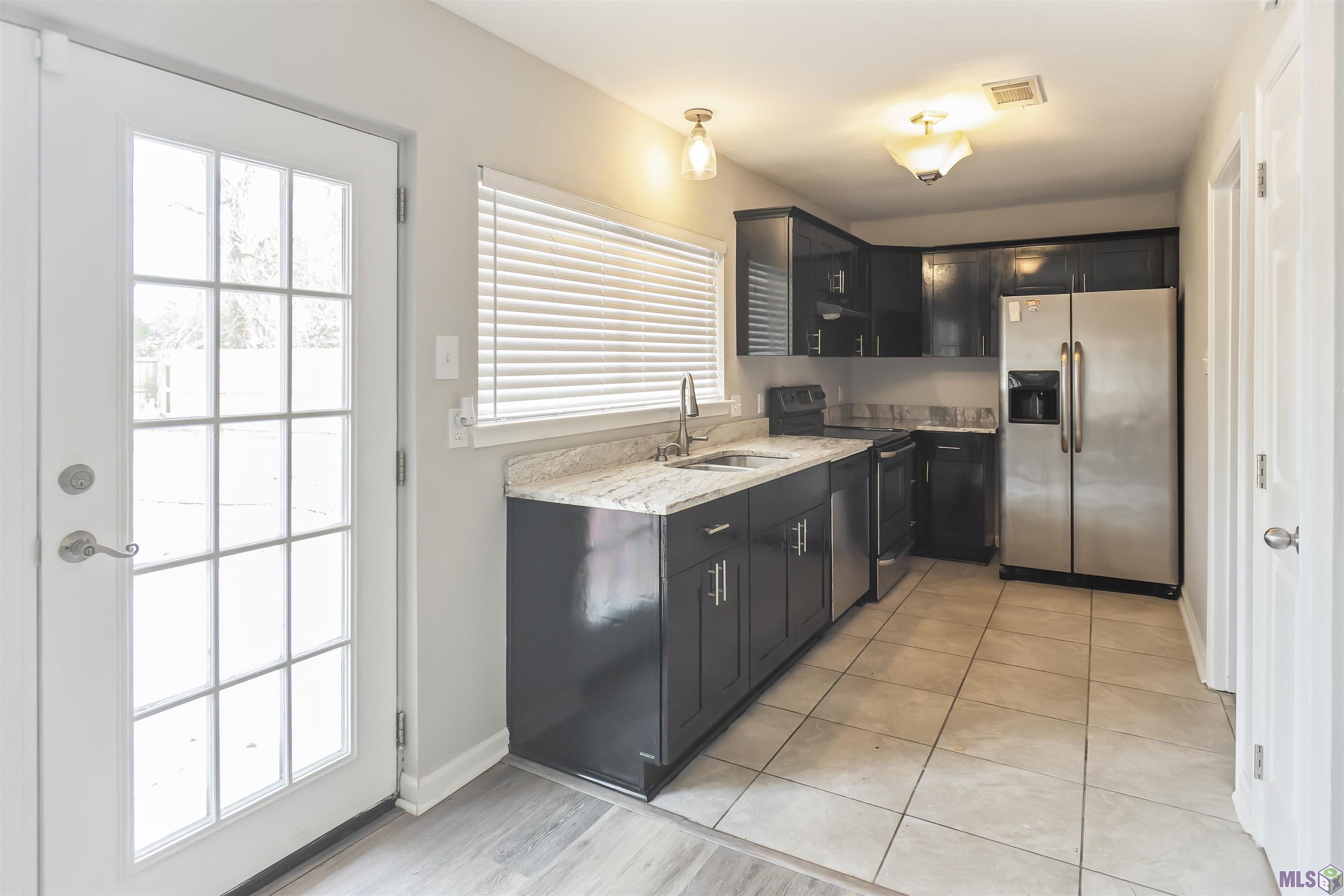 3134 Montreal Drive Baton Rouge, LA 70819 - Photo 10 of 50