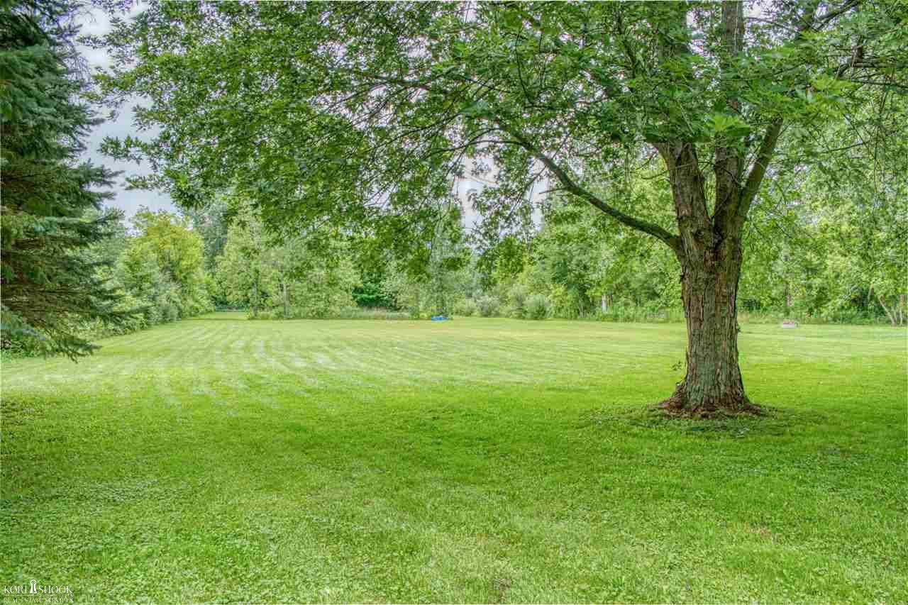 12297 North Lewis Road Clio, MI 48420 - Photo 22 of 29 50051585-21.JPG
