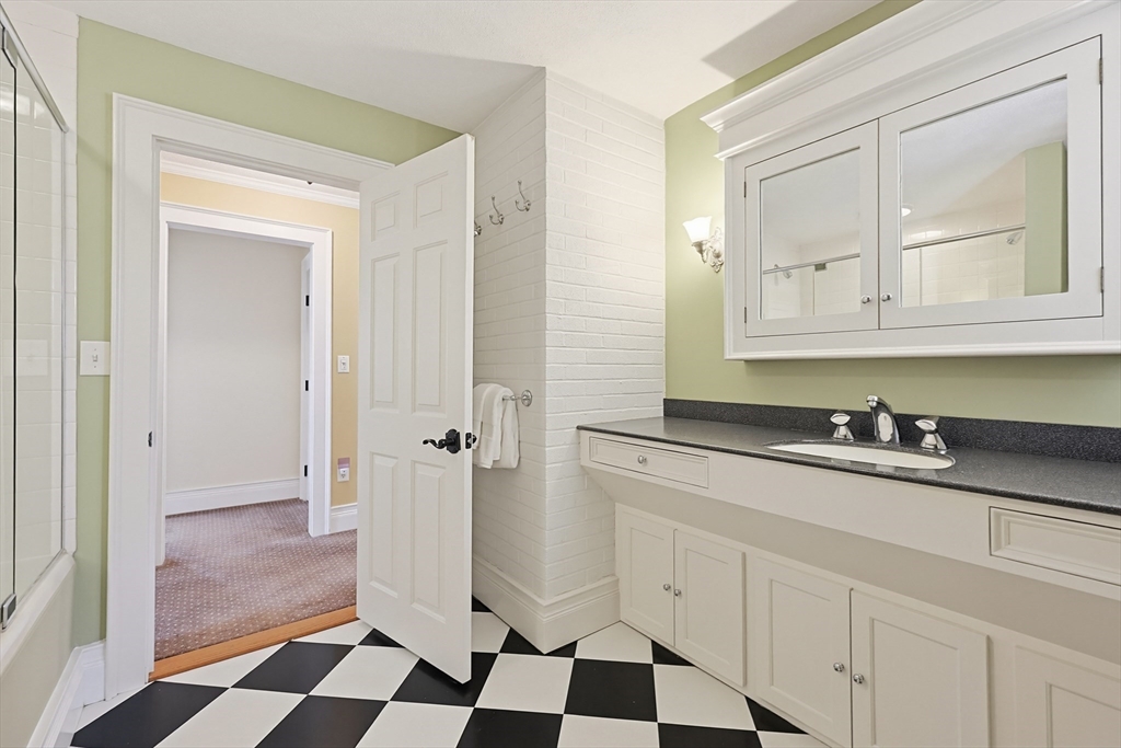 457 Hanlon Road Holliston, MA 01746 - Photo 33 of 42 Gallery Image 33