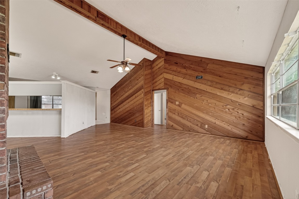 10135 Shell Rock Road La Porte, TX 77571 - Photo 4 of 17 a view of entryway and hall with wooden floor