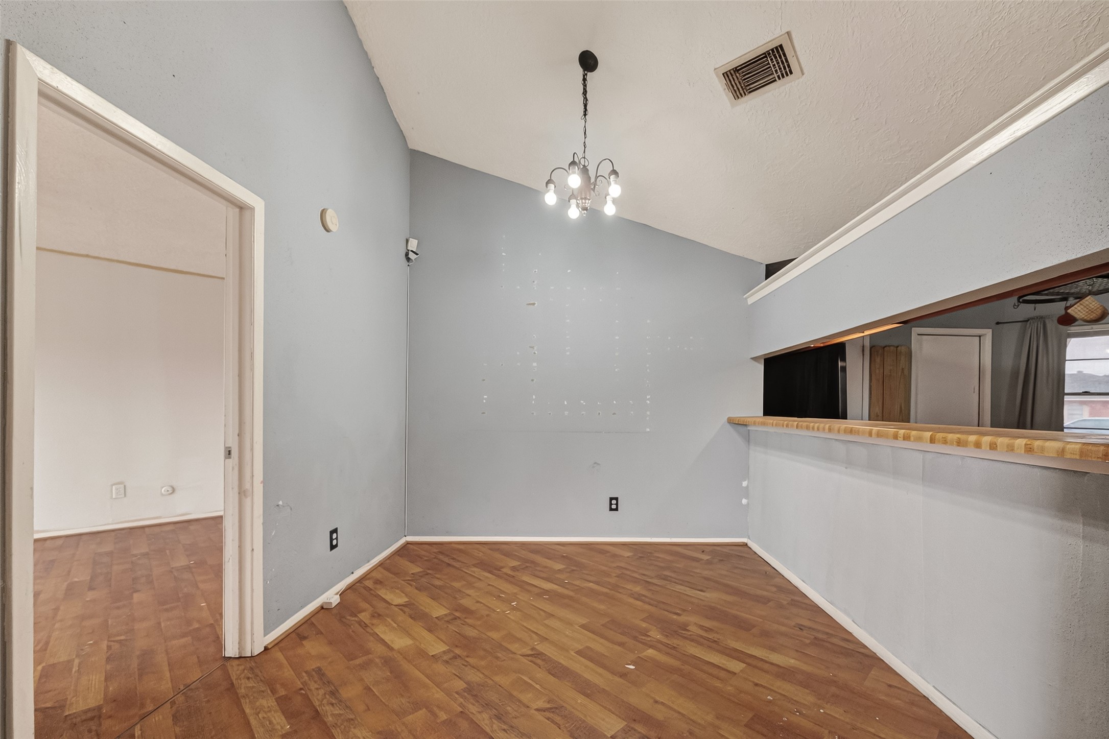 10135 Shell Rock Road La Porte, TX 77571 - Photo 5 of 17 a view of a livingroom with a flat screen tv
