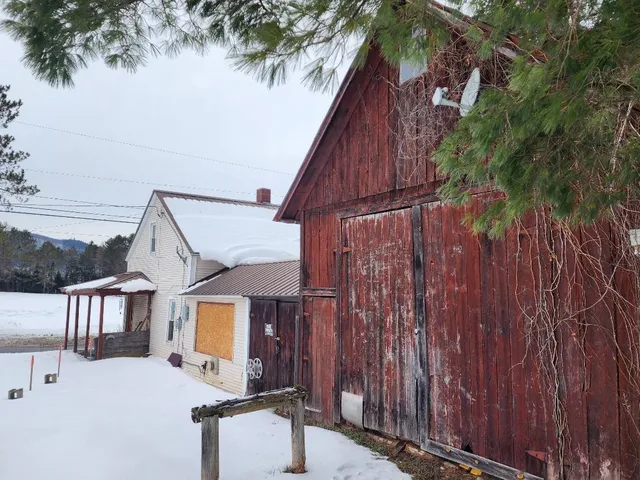 $115,000 | 588 Highway 3, Stratford, NH 03590