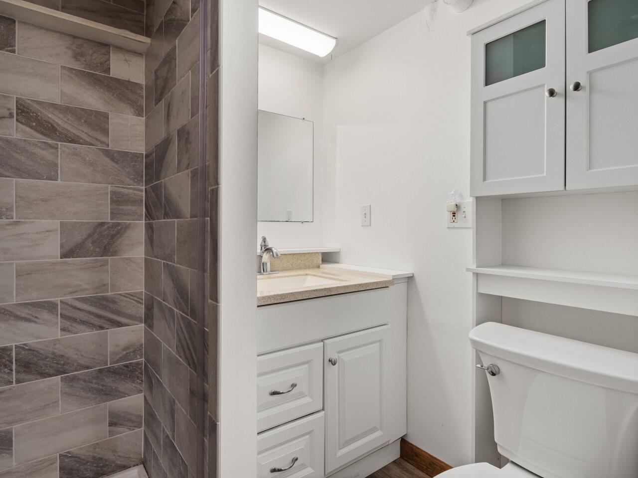 212 Marble Island Road Colchester, VT 05446 - Photo 22 of 40 Gallery Image 22