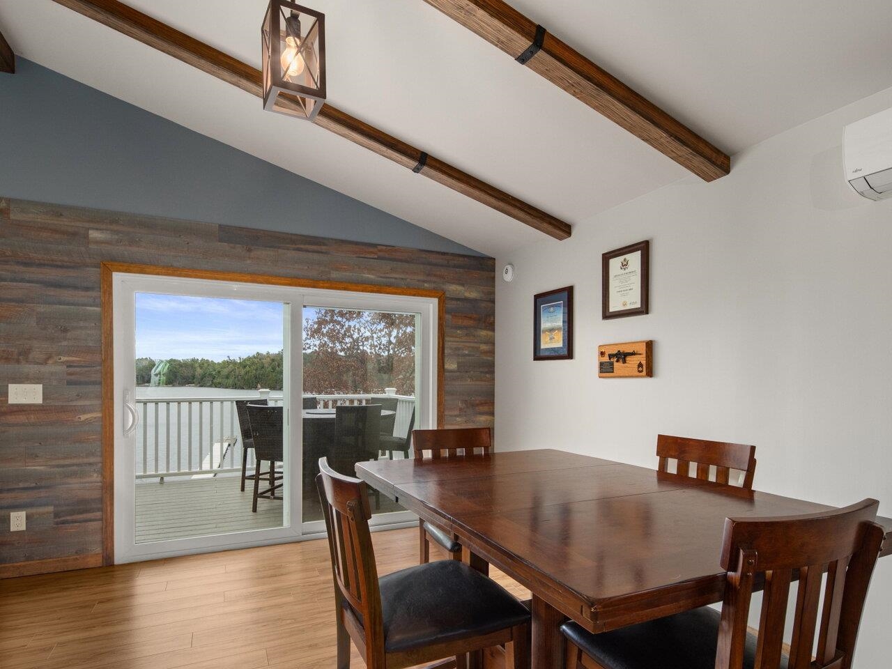 212 Marble Island Road Colchester, VT 05446 - Photo 8 of 40 Gallery Image 8