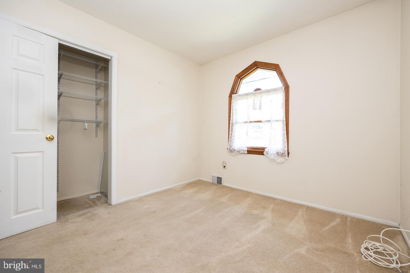 917 Independence Road Norristown, PA 19403 - Photo 15 of 22 Gallery Image 15
