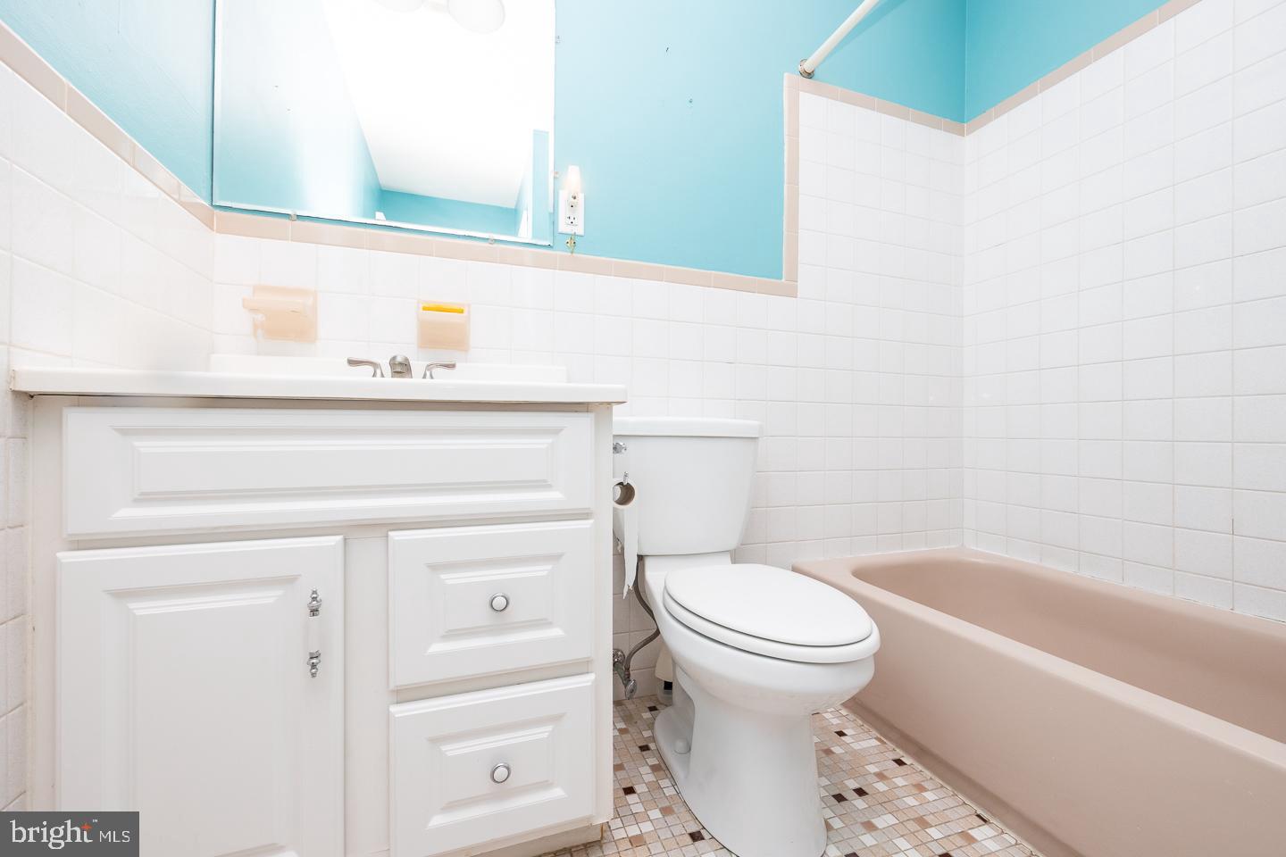 917 Independence Road Norristown, PA 19403 - Photo 10 of 22 Gallery Image 10