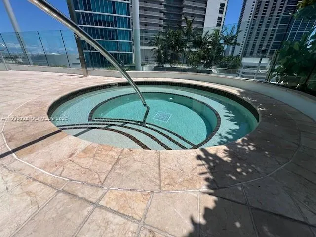 $4,500 | 900 Biscayne Boulevard, Unit 5605, Miami, FL 33132
