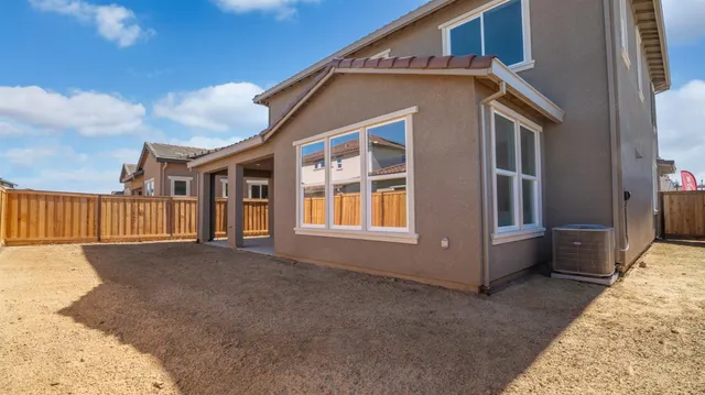 $754,547 | 2683 Hickory Lane, Lodi, CA 95242