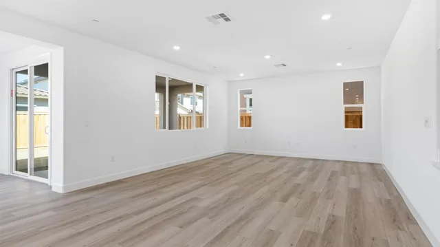 $754,547 | 2683 Hickory Lane, Lodi, CA 95242