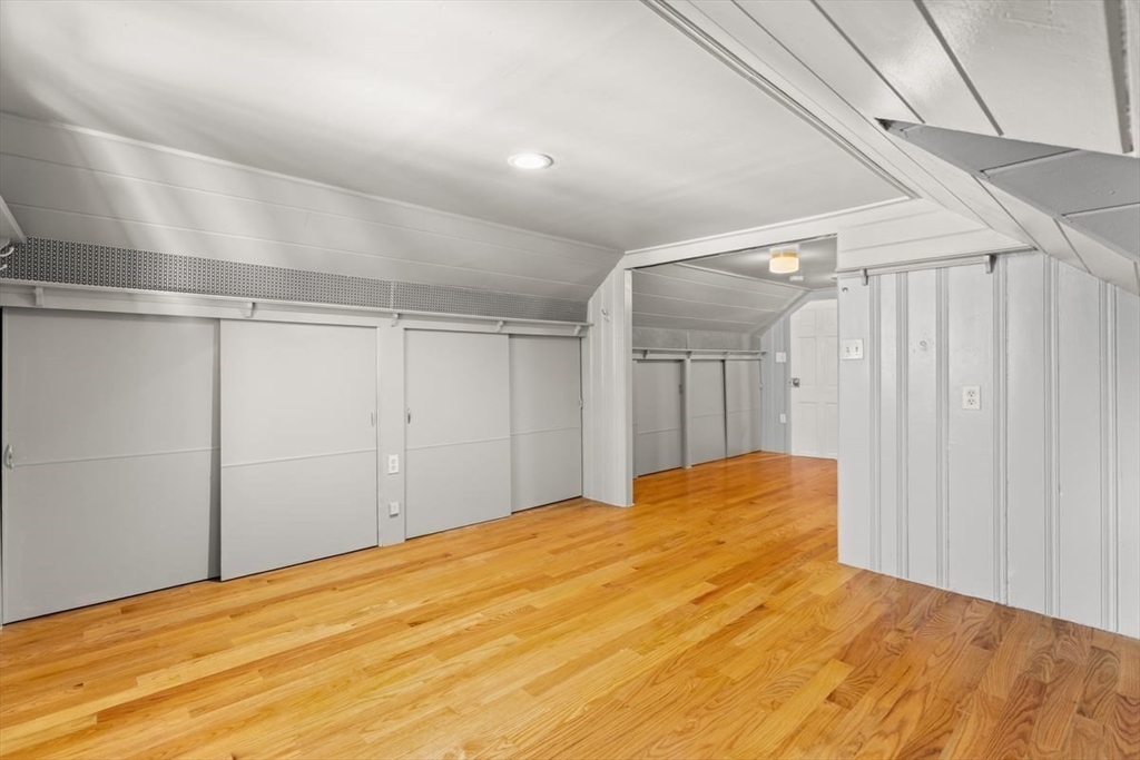 292 Prospect Street Stoughton, MA 02072 - Photo 20 of 37