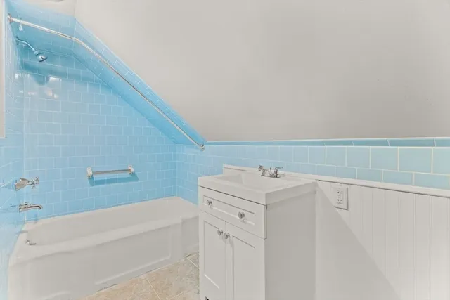 $580,000 | 292 Prospect Street, Stoughton, MA 02072