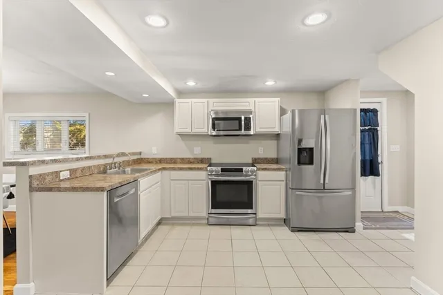 $580,000 | 292 Prospect Street, Stoughton, MA 02072