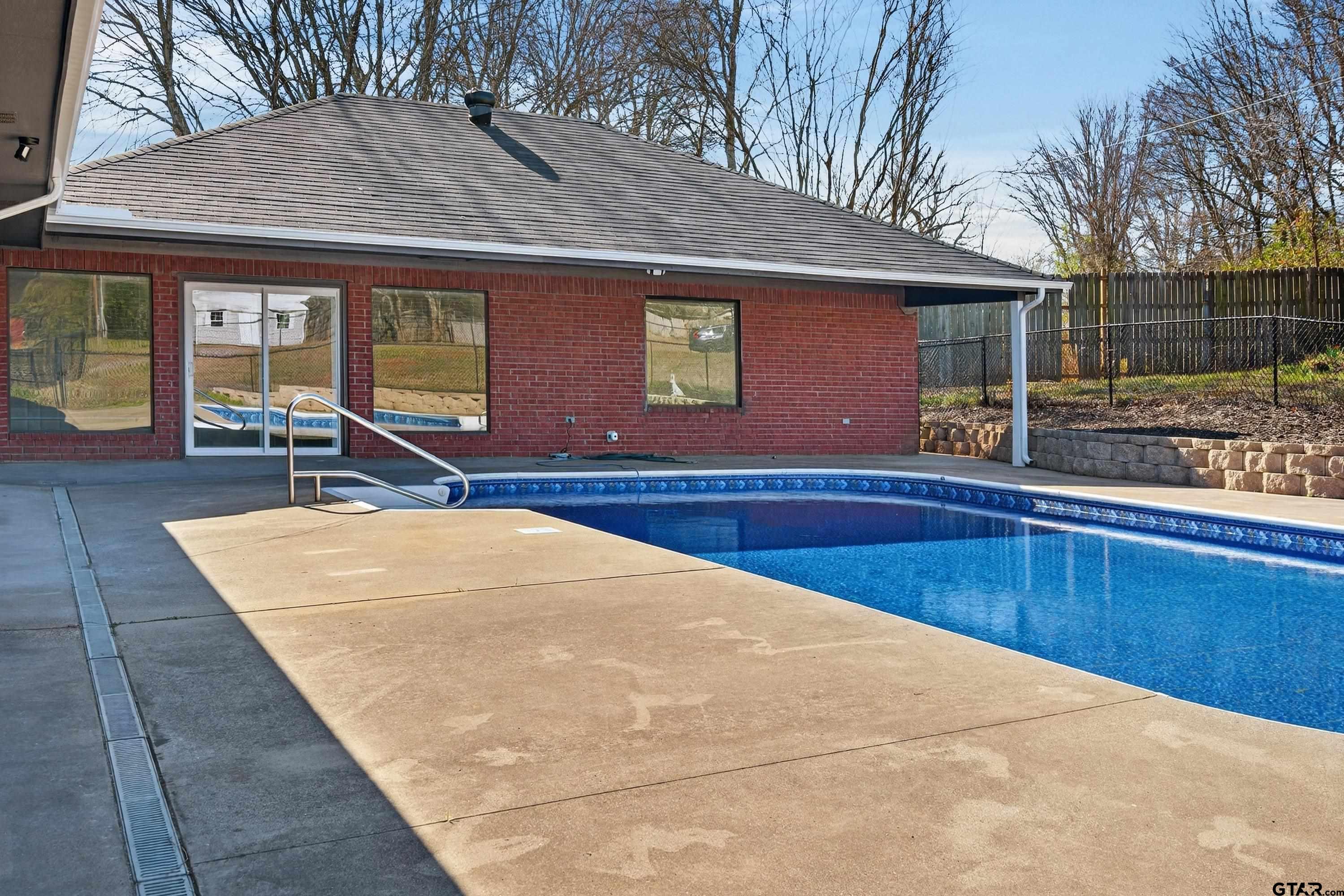 10418 East Fm 2011 Longview, TX 75603 - Photo 11 of 45 a house view with a outdoor space
