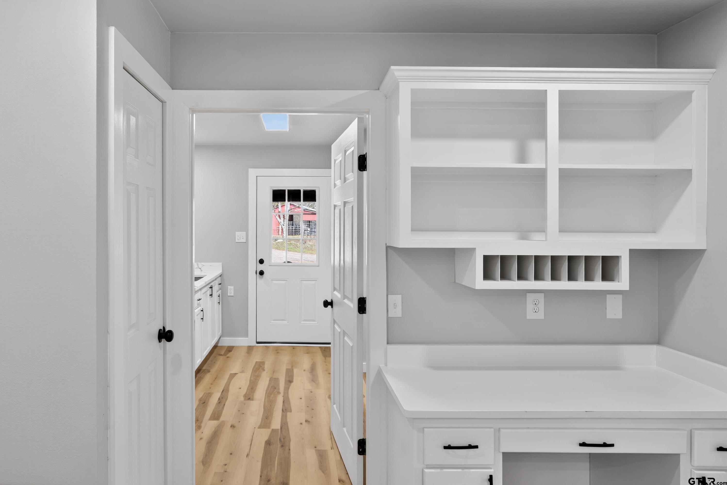 10418 East Fm 2011 Longview, TX 75603 - Photo 27 of 45 a bathroom with a bathtub