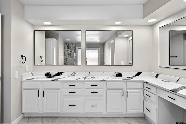 $685,000 | 10418 East Fm 2011, Longview, TX 75603