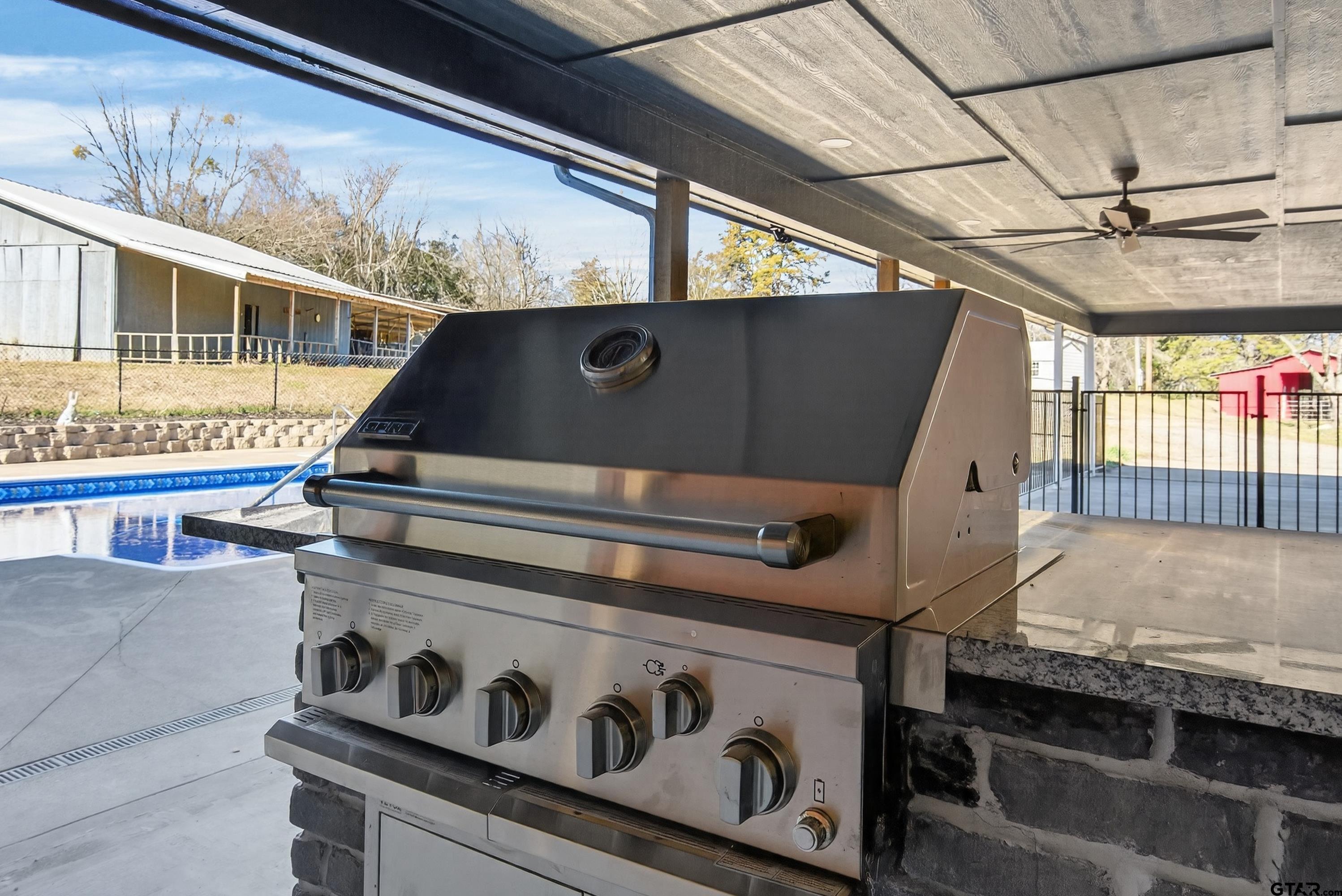 10418 East Fm 2011 Longview, TX 75603 - Photo 8 of 45