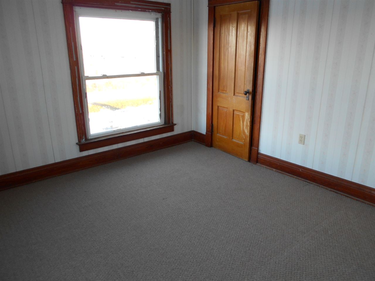 7914 Garden Prairie Road Garden Prairie, IL 61038 - Photo 6 of 10 Gallery Image 6