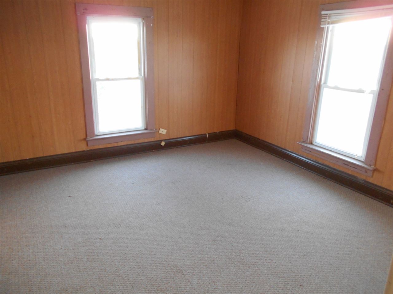 7914 Garden Prairie Road Garden Prairie, IL 61038 - Photo 7 of 10 Gallery Image 7