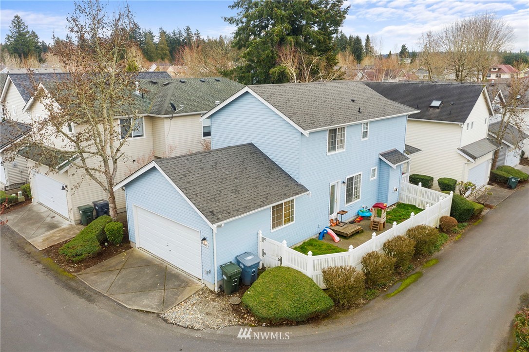 1440 Rooklidge Street DuPont, WA 98327 - Photo 1 of 17 Gallery Image 1