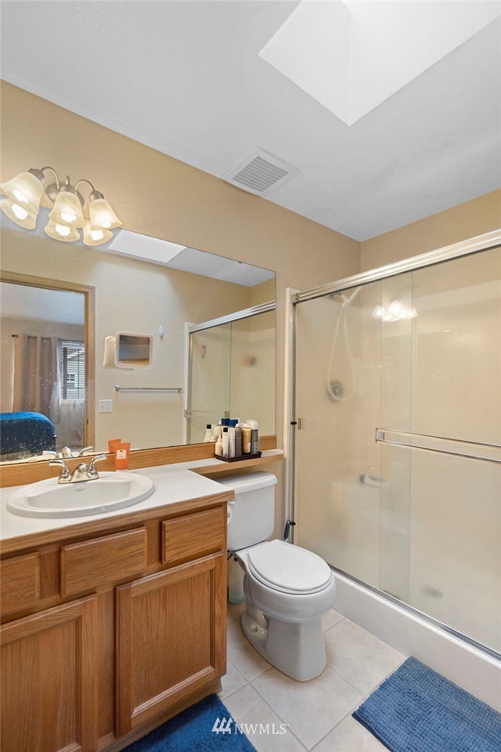 1440 Rooklidge Street DuPont, WA 98327 - Photo 12 of 17 Gallery Image 12