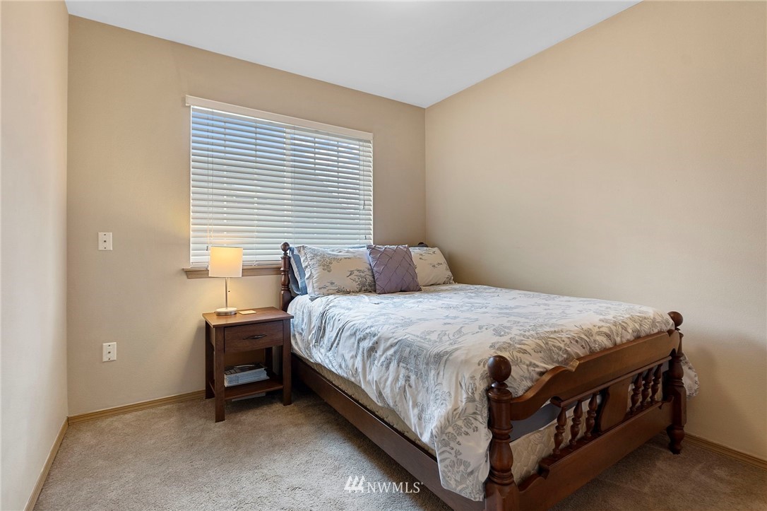 1440 Rooklidge Street DuPont, WA 98327 - Photo 13 of 17 Gallery Image 13