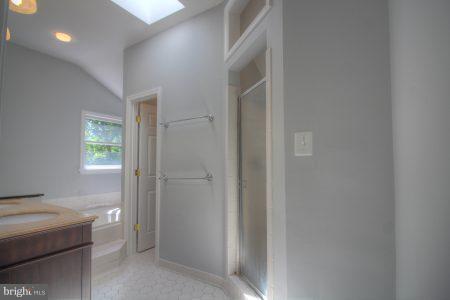 563 Malcolm Road Northwest Vienna, VA 22180 - Photo 12 of 23 Interior (General)