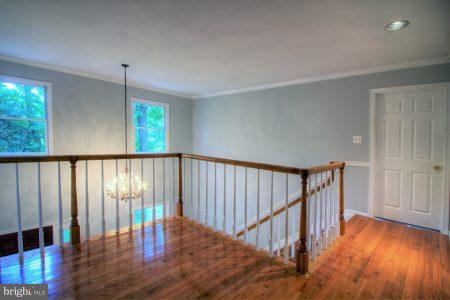 563 Malcolm Road Northwest Vienna, VA 22180 - Photo 10 of 23 Interior (General)