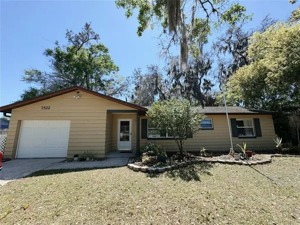 $2,200 | 7522 Laurel Springs Drive, Winter Park, FL 32792