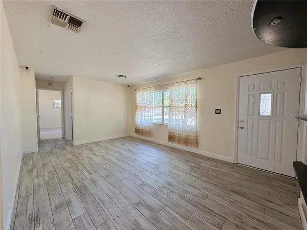 $2,200 | 7522 Laurel Springs Drive, Winter Park, FL 32792