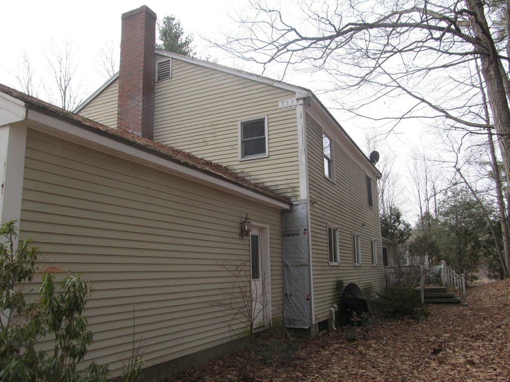 165 Townsend Street Pepperell, MA 01463 - Photo 12 of 22