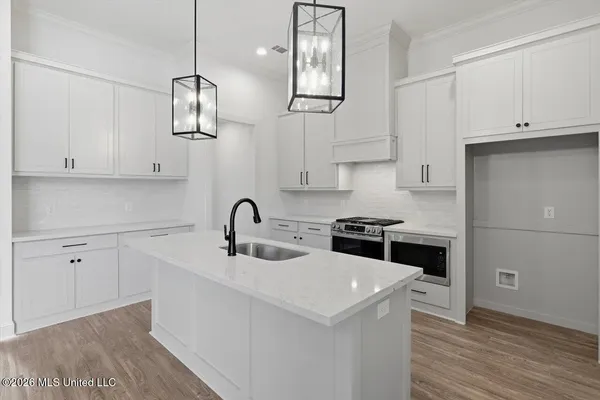 $344,900 | 229 Jasmine Cove Circle, Brandon, MS 39042