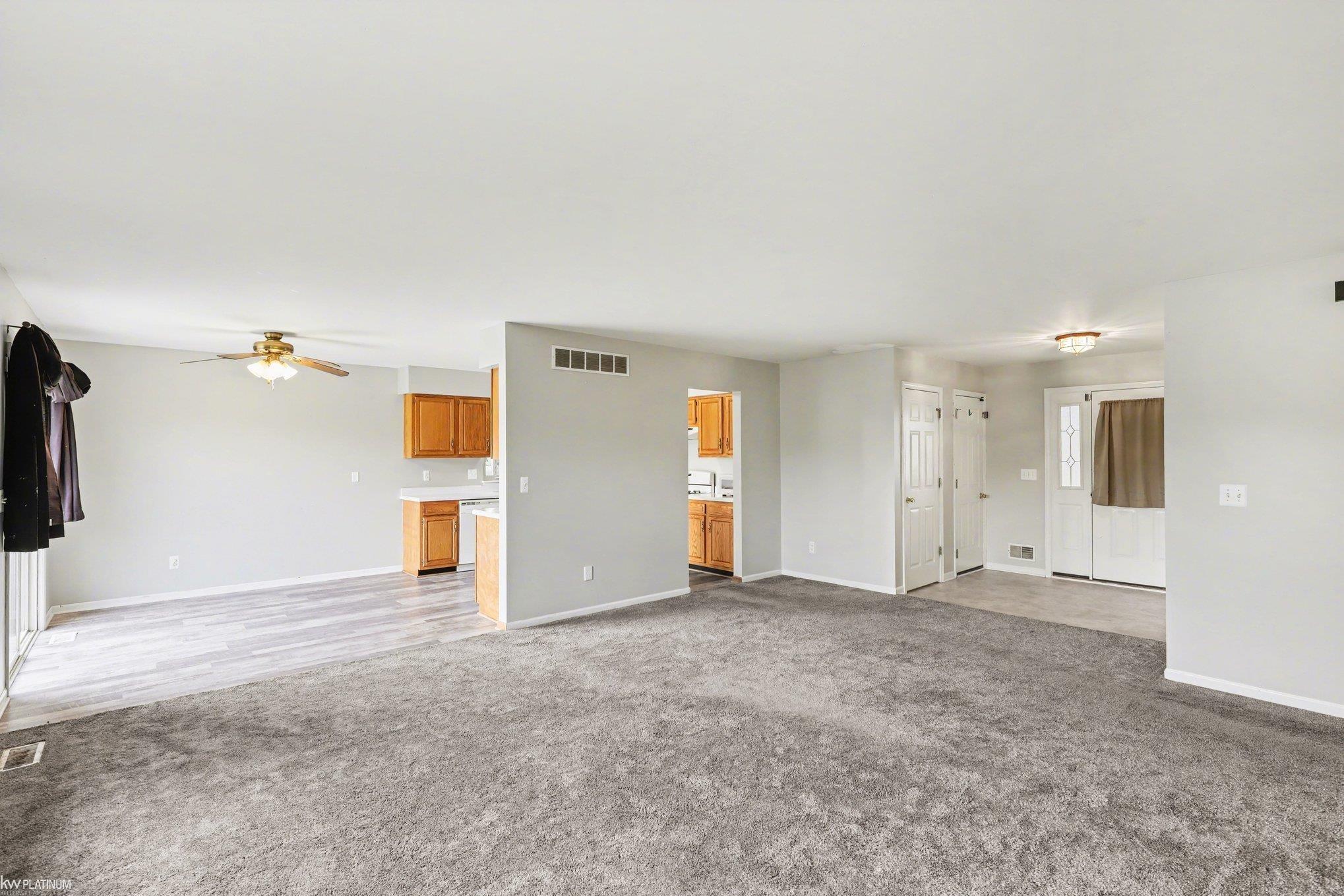 8696 Wildcat Road Jeddo, MI 48032 - Photo 7 of 31