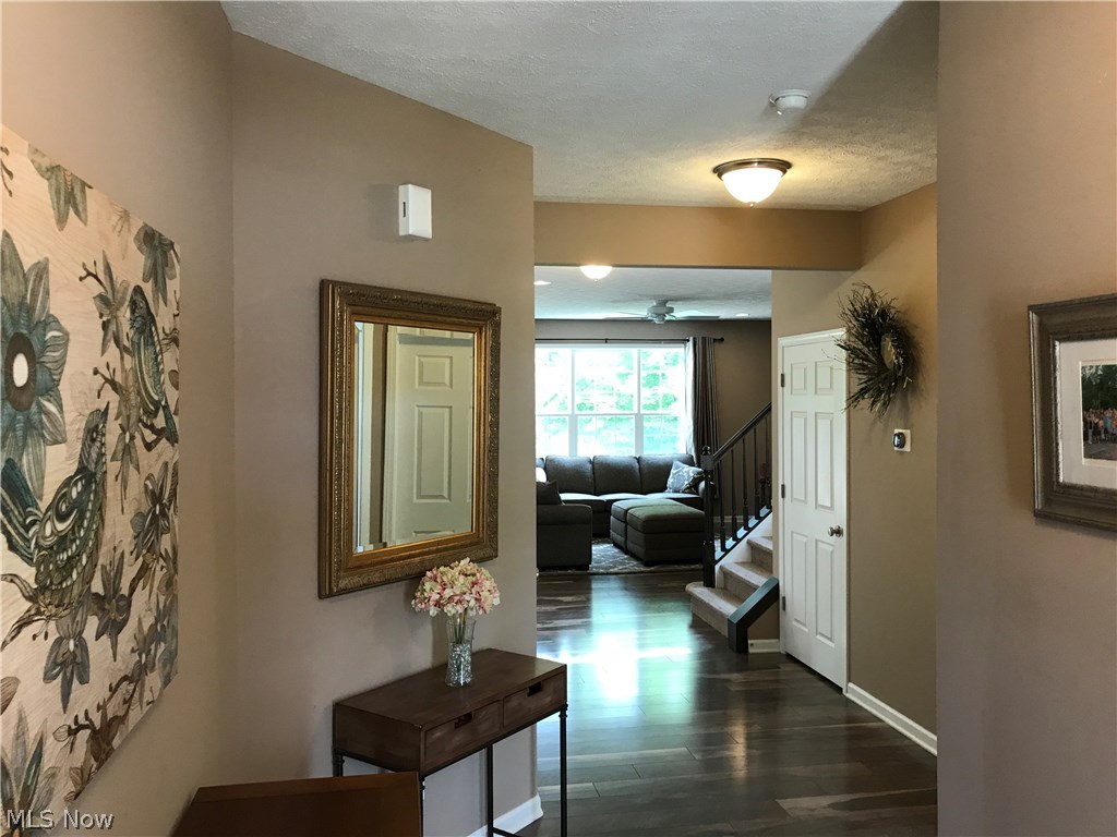 161 Burwick Road Cleveland, OH 44143 - Photo 2 of 35 Foyer