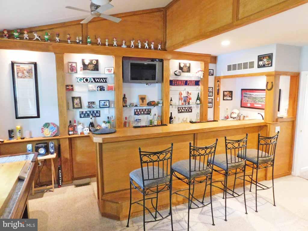 341 County Line Road Huntingdon Valley, PA 19006 - Photo 19 of 52 Gallery Image 19