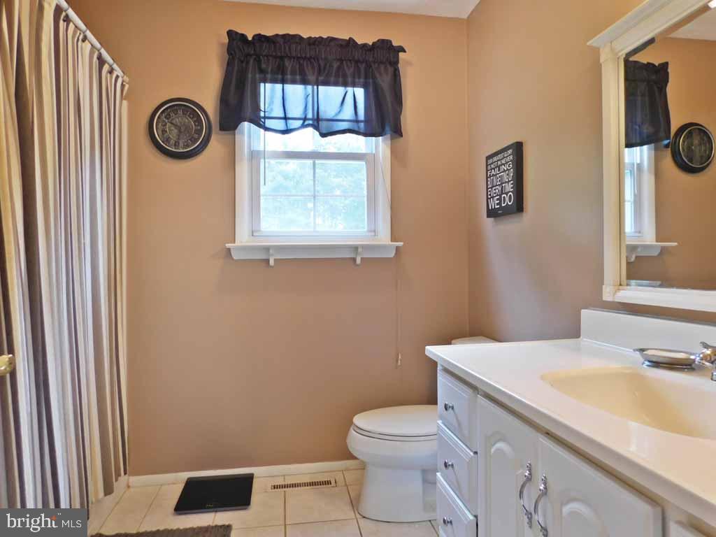 341 County Line Road Huntingdon Valley, PA 19006 - Photo 30 of 52 Gallery Image 30
