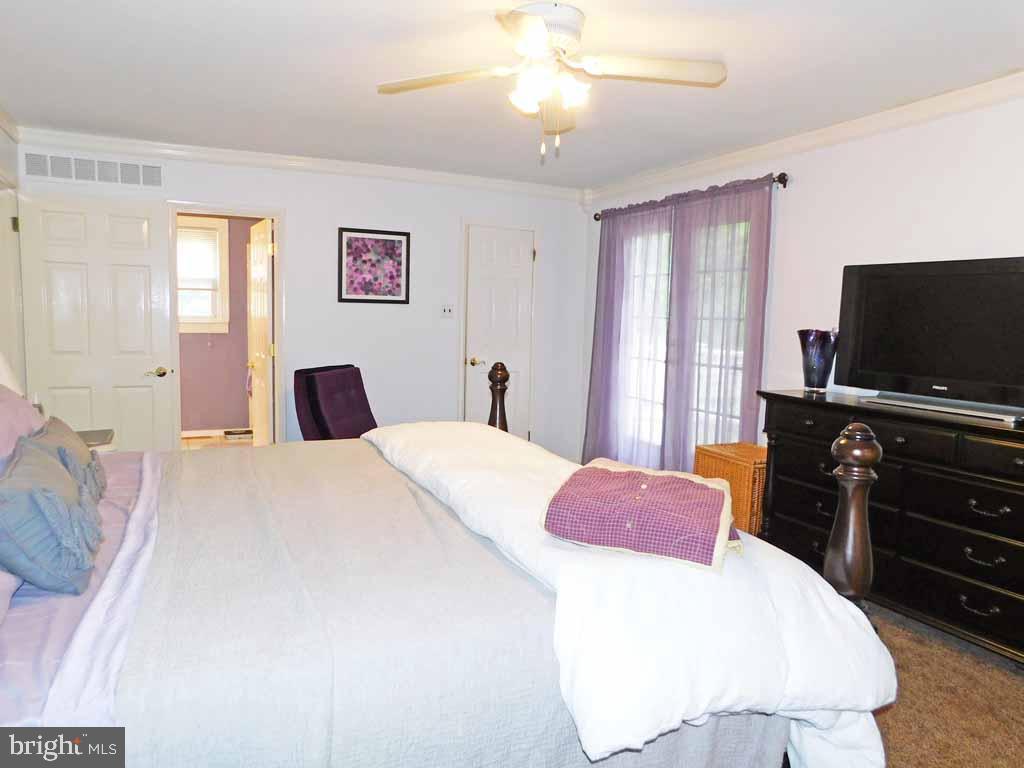 341 County Line Road Huntingdon Valley, PA 19006 - Photo 33 of 52 Gallery Image 33