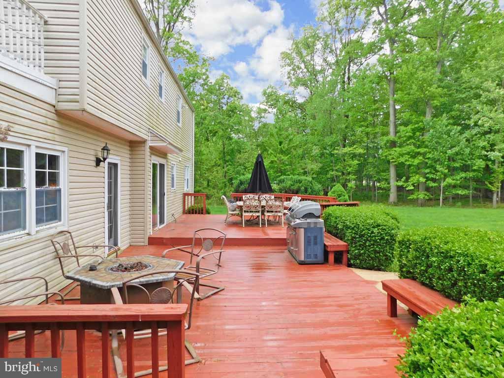 341 County Line Road Huntingdon Valley, PA 19006 - Photo 39 of 52 Gallery Image 39